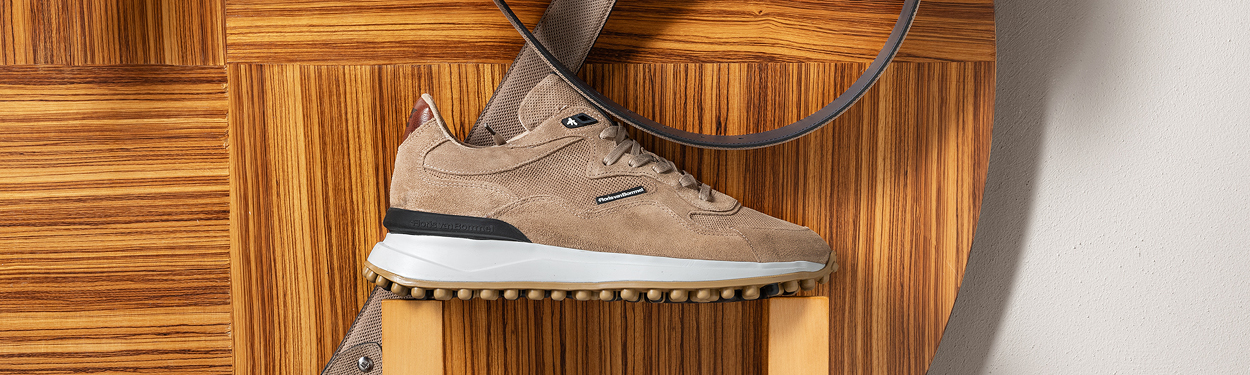 Dressed sneakers